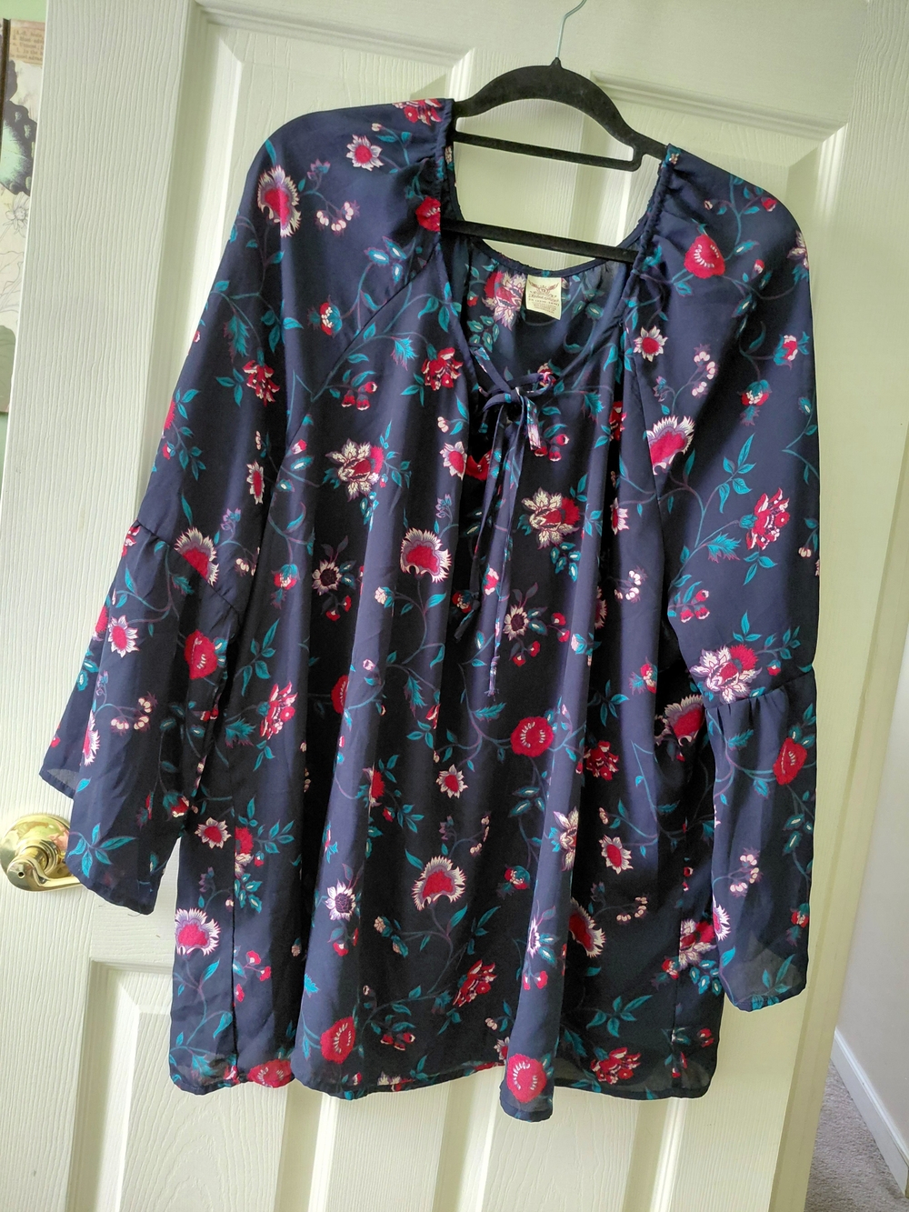 Faded Glory Navy Floral Peasant Tunic with Tie Neck Bell Sleeves Size 3X